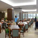 Tac'un Nisa 3*