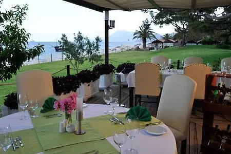 Semesteranläggning (resort) Tac'un Nisa 3*