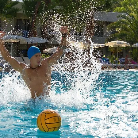 リゾート Tac'un Nisa テキロヴァ