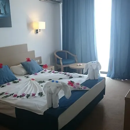 Tac'un Nisa Semesteranläggning (resort)