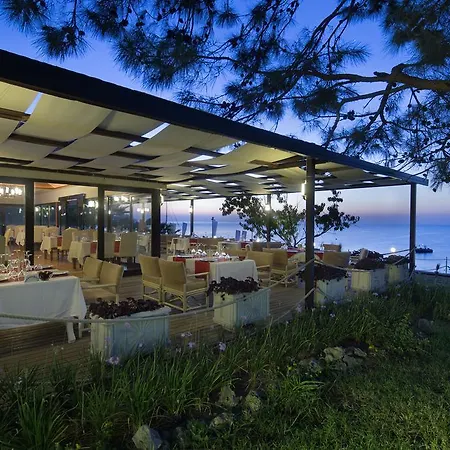 Tac'un Nisa リゾート テキロヴァ