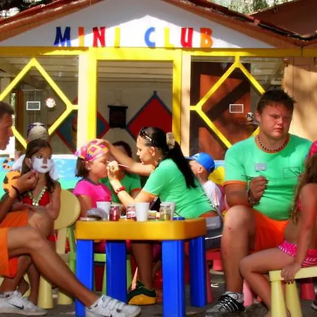 リゾート Tac'un Nisa テキロヴァ