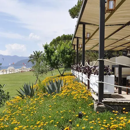 Tac'un Nisa リゾート テキロヴァ