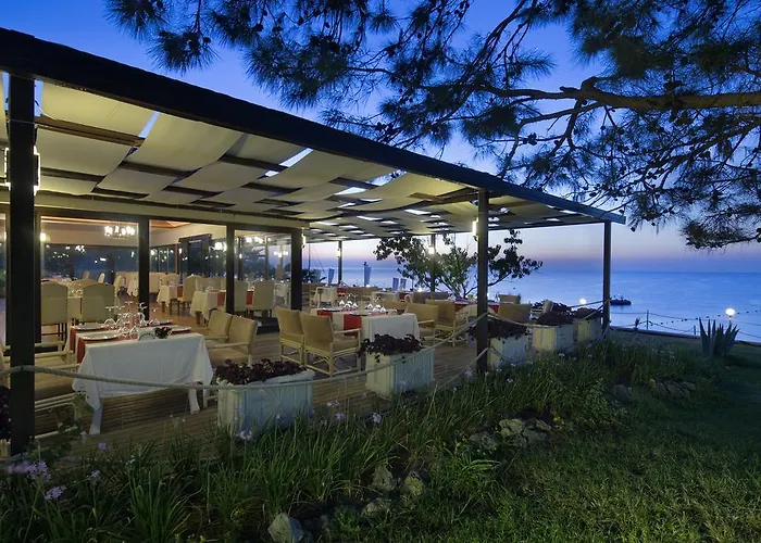 Tac'un Nisa Semesteranläggning (resort) Tekirova