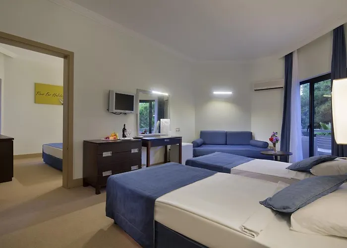 Tac'un Nisa Semesteranläggning (resort) Tekirova