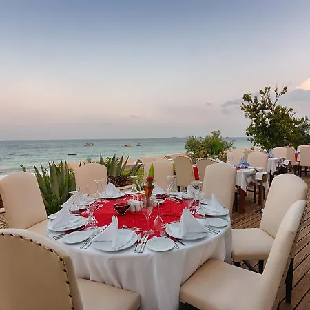 Tac'un Nisa 3* Текирова
