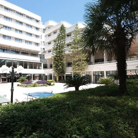 Tac'un Nisa 3* Текирова